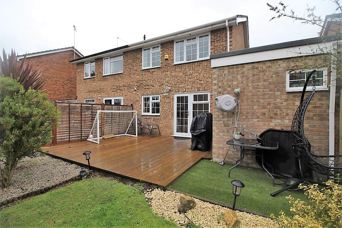 Church Mews, Purley On Thames, Reading